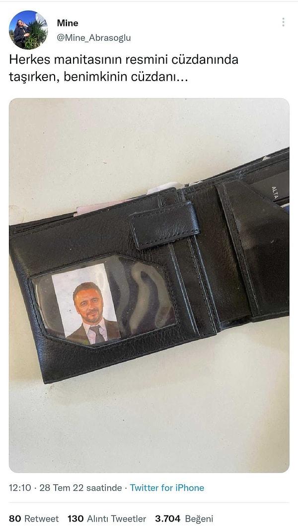 Pereira'ya hayran olan kişilerin birisi de Mine'nin manitası. Mine haklı olarak 'Herkes manitasının resmini cüzdanında taşırken, benimkinin cüzdanı...' diyor.