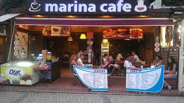 1. Marina Cafe
