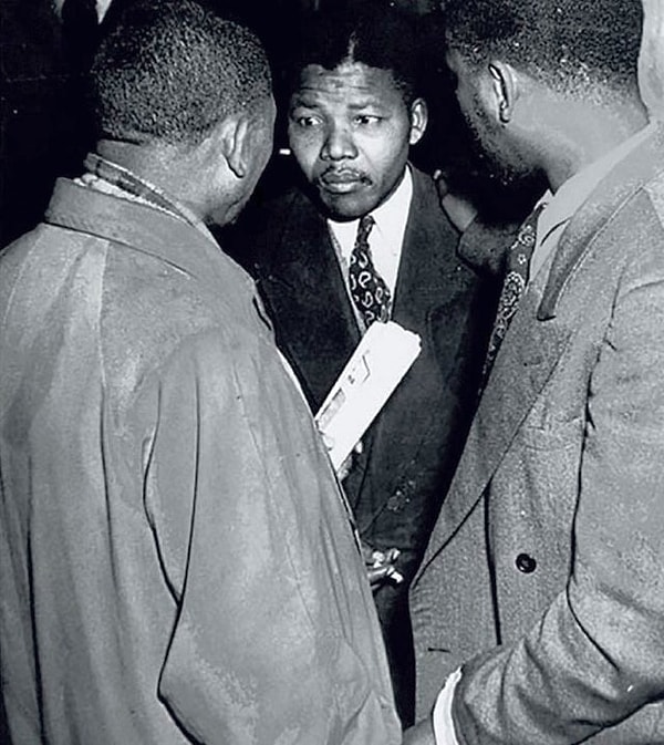 11. Nelson Mandela, 1952 yılında idam cezası almaktan korktuğu için yargılandığı davada: