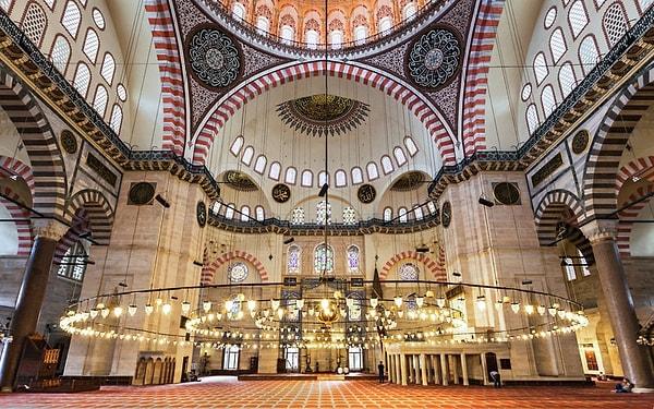 Süleymaniye Camisi Yapımı ve Detayları