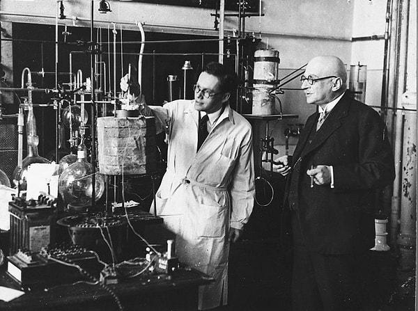 Fritz, amonyak yapmak için havadaki nitrojeni kullanmayı düşünen ilk bilim adamı değildi. Ancak bunu yapmaya çalışan her bilim adamı başarısız oldu.
