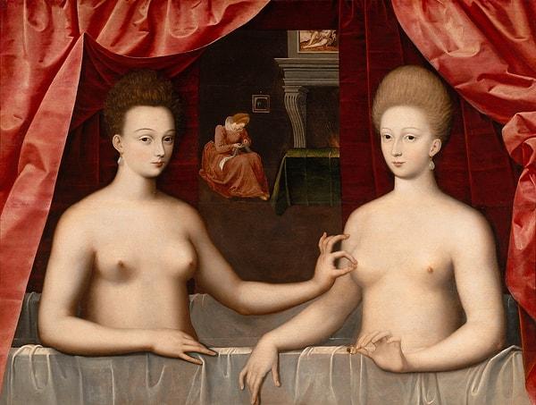 Tablomuzun adı ‘Gabrielle d’Estrées ve Kız Kardeşlerinden Biri’! İlk bakışta herkesin kafasında soru işaretleri bırakan, kimilerini ise güldüren tablo tahminlere göre 1594 yılında yapılmış.