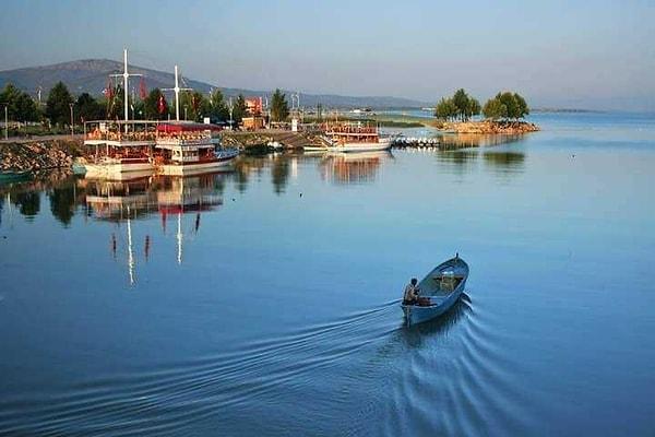 9. Beyşehir Gölü
