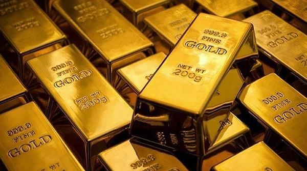 Altın dolar ve Fed'i takip etmeye devam ederken, sınırlı gerilemeyle ons altın 1.791 dolardan, gram altın da 1.034 liradan işlem görüyor.