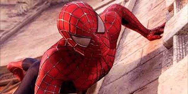 11. Spider-Man / Örümcek Adam (2002) - IMDb: 7.4