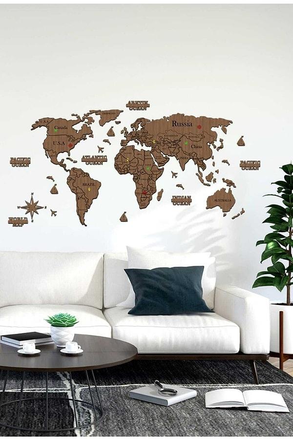 8. Ahşap dünya haritası.