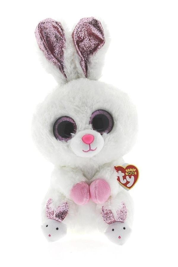 9. Ty Beanie Boos tavşan, bükük kulağı, tatlı patileri ve ışıl ışıl kocaman gözleri ile kendine aşık ediyor resmen.