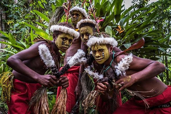 1. Tabu, Papua Yeni Gine