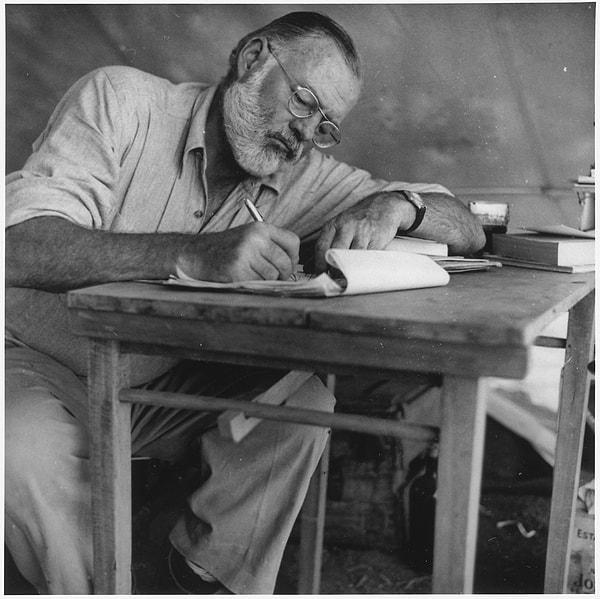 20. yüzyıl edebiyatının en ünlü isimlerinden biri olan yazar Ernest Hemingway'in "Favori Hamburgeri" tarifi