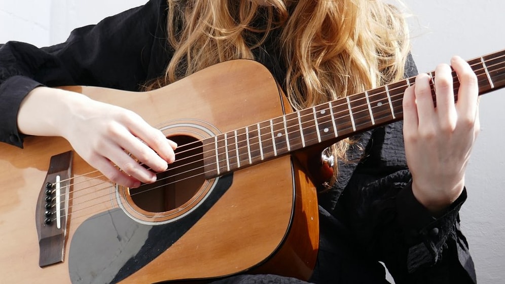 Enstrüman Meraklıları Buraya! İşte Öğrenmesi En Kolay Olan Enstrümanlar