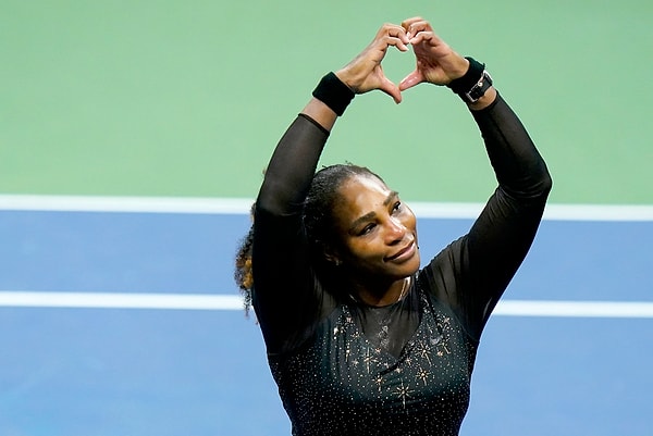 Tenis ve spor tarihinin en büyük isimleri arasında yer alan Williams, maç sonunda gözyaşlarını tutamadı.