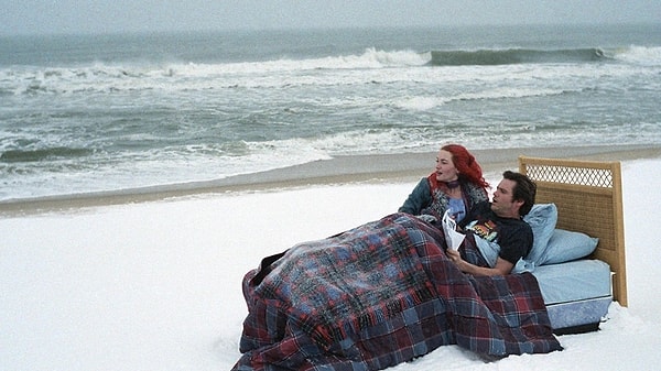 12. Sil Baştan (2004) Eternal Sunshine of the Spotless Mind