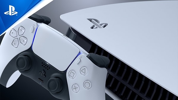 Herkes televizyonuna takıp oyun oynayabilsin, uygun fiyatla herkes istediği oyunu deneyimlesin diye piyasaya çıkarılan PlayStation5'in dijital versiyonu 11.200 diskli versiyonu ise 13.200 lira oldu.