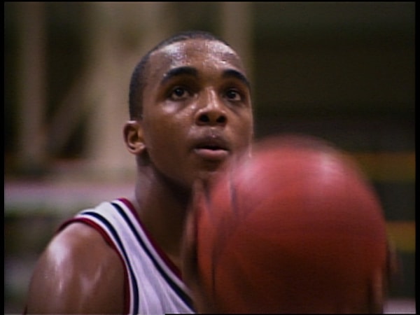 5. Hoop Dreams (1994)