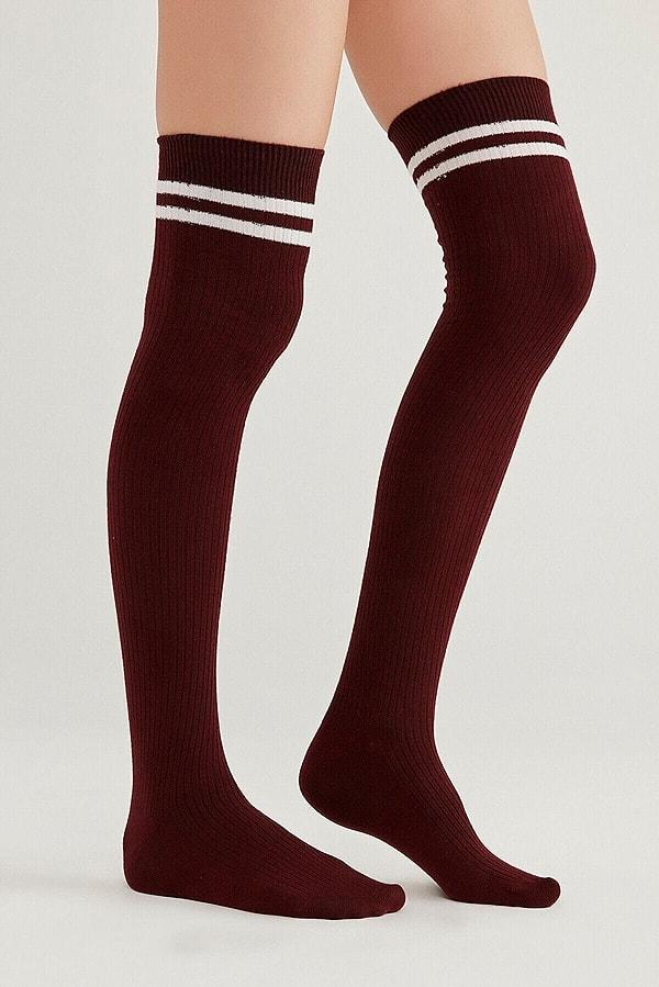 14. Bordo forması olanlar için ideal bir okul çorabı olabilir bu, ne dersiniz?