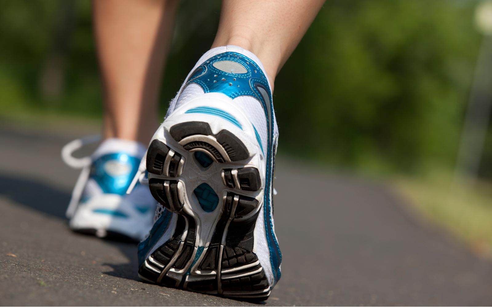 12 положительных изменений, который произойдут с вашим телом, если вы будете гулять хотя бы по полчаса в день