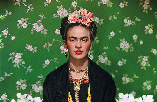 Senin ruh eşin Magdalena Carmen Frida Kahlo Calderon!