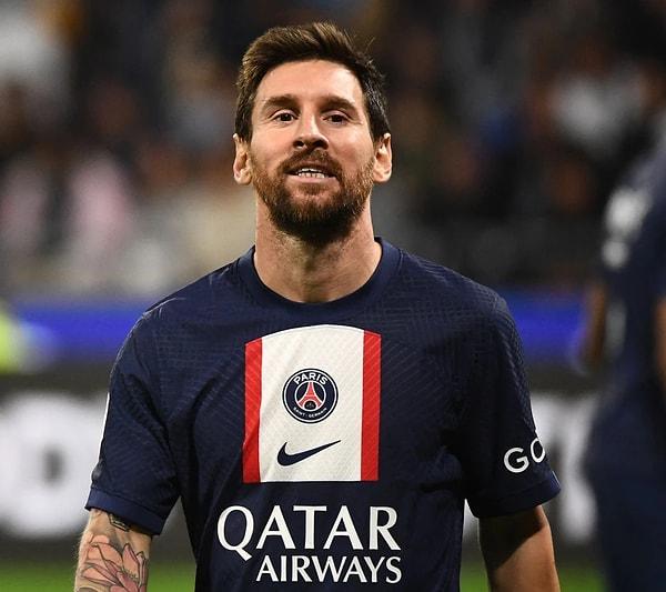 Dünyanın en başarılı futbolcularından biri olan Messi, 524 milyon sterlinlik bir servete sahip.