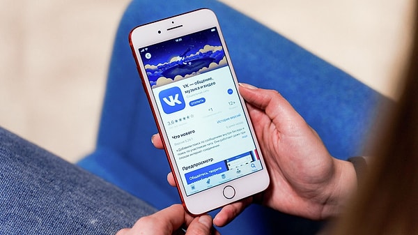 VK’nin resmî sitesinden yapılan bir açıklamada uygulamanın Apple tarafından engellendiği belirtilirken, Apple’dan bu açıklamaya doğrulama geldi.