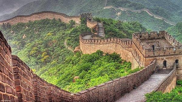 1. Çin Seddi'nin inşası 1800 yıldan fazla sürdü.
