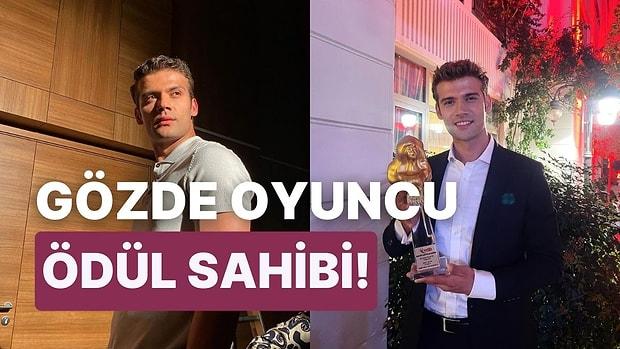 Duy Beni'nin Kanat'ı Caner Topçu 'Yılın En İyi Çıkış Yapan Erkek Oyuncu' Ödülünü Aldı!