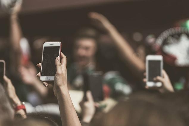 BTK, mobil operatörler için hazırladığı Mobil Haberleşme Azami Ücret Tarifesi ile arama, SMS, hat devir ücreti, numara değişikliği, SIM kart değişikliği gibi hizmetler için azami fiyatı belirliyor.