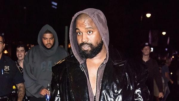 West'in markası olan Yeezy'nin ürünleri Adidas tarafından üretiliyor. Kanye West, videoda şirketi fikirlerini çalmakla suçluyor.