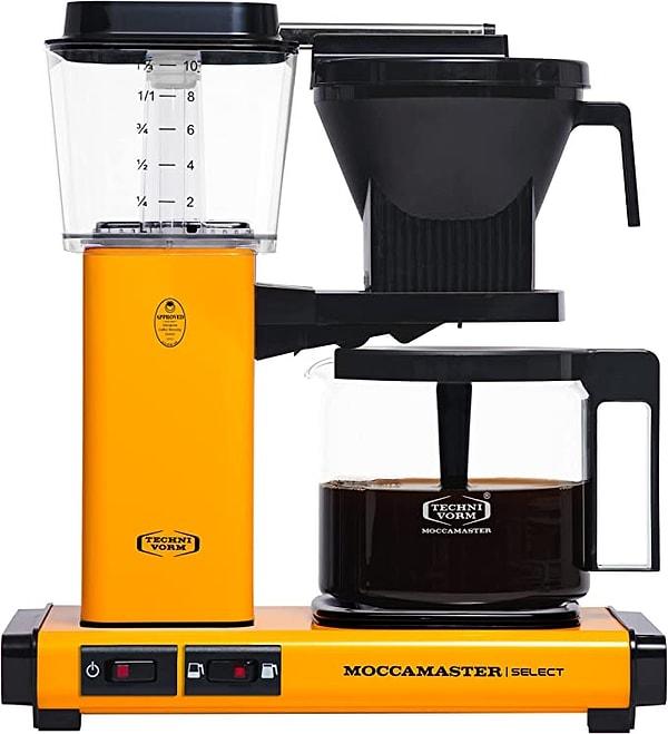 6. Farklı bir tasarımda kahve makinesi.