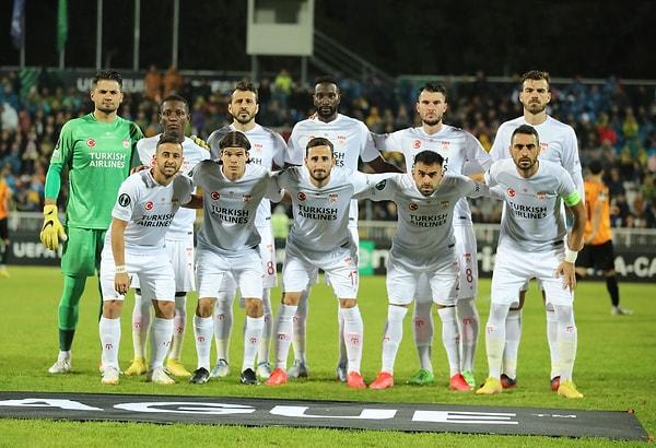 Temsilcimiz Sivasspor, UEFA Konferans Ligi G Grubu 4. maçında deplasmanda Ballkani'yi 2-1 mağlup etti.
