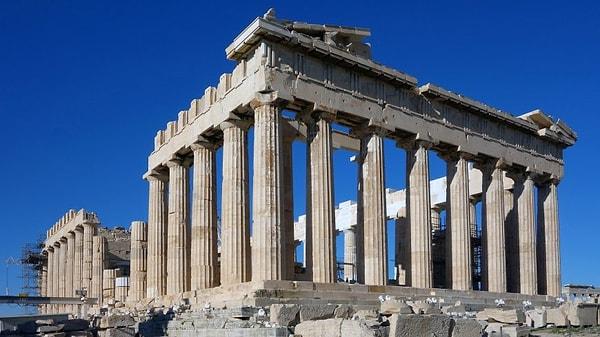 Peki ya Yunanlar'ın Parthenon'u tasarlarken tüm tasarımı altın orana dayandırarak yaptıklarını?