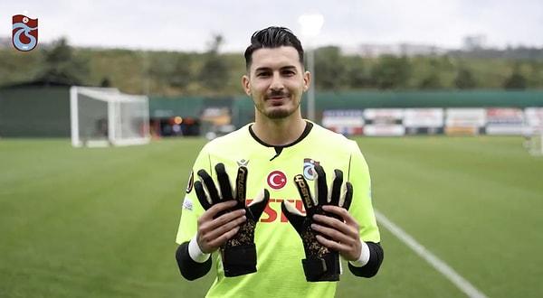 Fair Play ödülünün sahibi Uğurcan Çakır: 'Bu eldivenler en önemli kurtarışını yapmaya hazırlanıyor' diyerek 'Kurtaran Eller' kampanyasını başlattı.