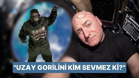 Goril Kostümü Giyip Mürettebatını Kovalayarak Eşek Şakası Yapmaya Uzay Çağını Getiren Astronot