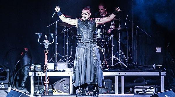 Alternatif metal ve Anadolu Rock dendiğinde akla gelen ilk isim olan Hayko Cepkin, 29 Ekim Cumhuriyet Bayramı'nda Sarıyer'de sahne alacak.