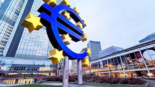 ECB faiz oranlarında piyasaların beklentisini karşıladı ve 75 baz puan artırımı yaptı.
