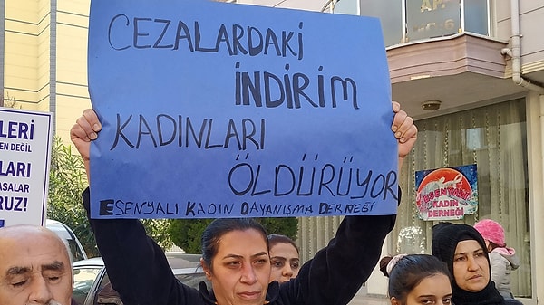 Katil, intihar süsü vermeye çalışmış