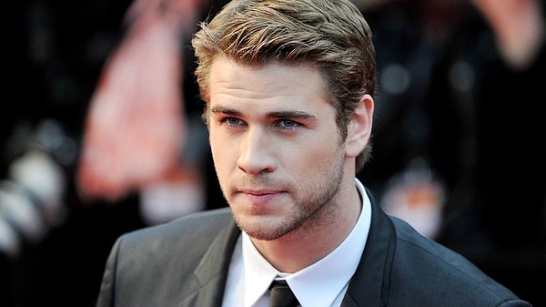 Dizinin 4. sezonundan itibaren Liam Hemsworth, ‘Geralt’ rolünü Henry Cavill’den devralacak.