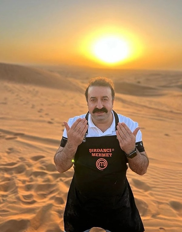 2. Uzun zamandır yaptığı mesleğini MasterChef yarışmasıyla daha büyük bir kesime duyuran Mehmet Sur'un Dubai'de restoran açması çok konuşuldu.