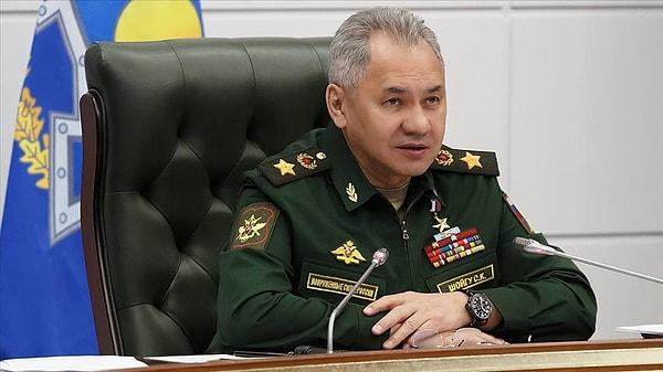 Rusya Savunma Bakanı Sergey Şoygu, 300 bin yedek askerin Rus ordusuna alımını öngören kısmi seferberlik sürecinin tamamlandığını açıkladı.