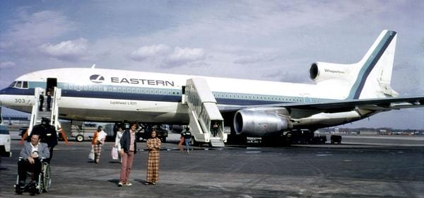 29 Aralık 1972 tarihinde kaptan pilot Robert Loft ve uçuş mühendisi Donald Repo yönetimindeki Eastern Air Lines Flight 401 adlı uçak, New York'tan Miami'ye gitmek üzere havalandı.