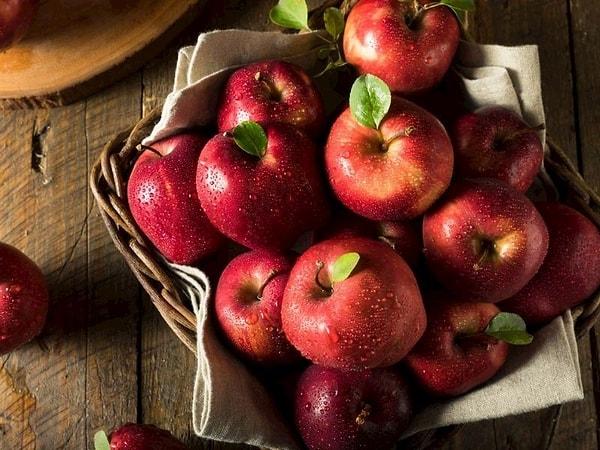 3. Rüyada Kırmızı Elma Yediğini Görmek Ne Anlama Gelir?