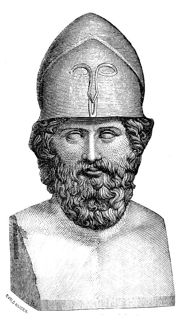 Toplumdan uzaklaştırma seçimlerinde Atina'dan sürülen isimlere en iyi örnek Themistokles'tir.