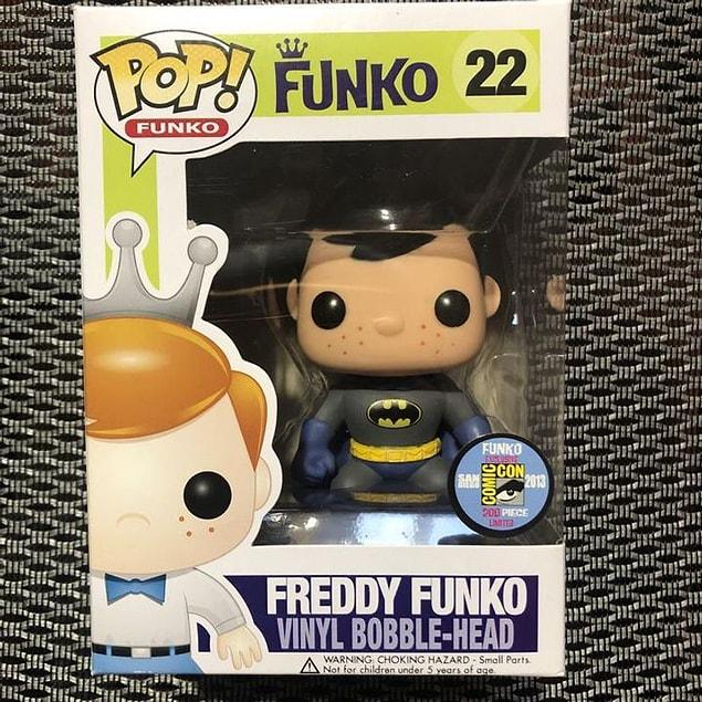 29. Batman Freddy Funko (Blue Suit)