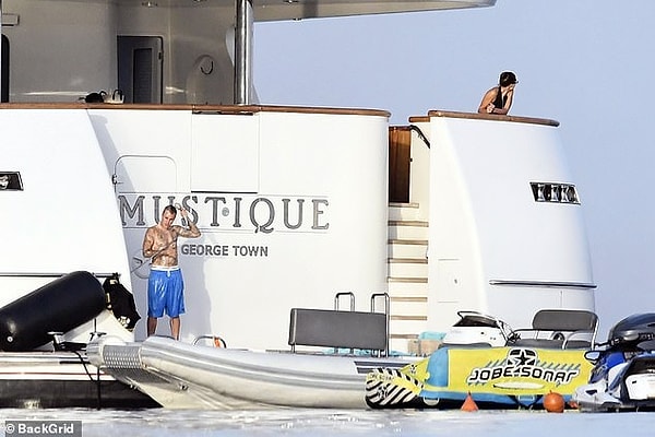 justin bieber yacht