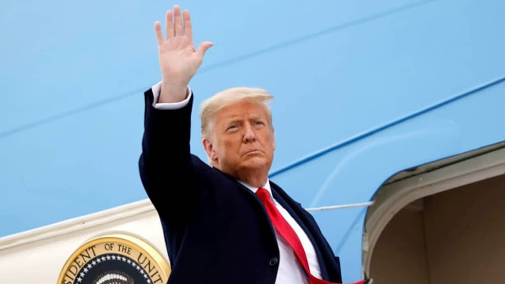 Hesabı Aktif Hale Getirilen Trump, Twitter'a Dönecek mi?