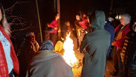 Muhabir Yaşananları Ağlayarak Anlattı: ‘Burası Çok Kötü Durumda’