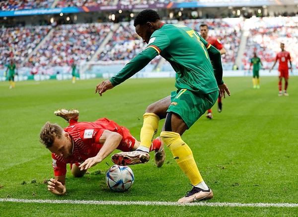 İsviçre ile Kamerun Dünya Kupası G Grubu'nda karşı karşıya geldi. Karşılaşmanın ilk yarısında gol sesi çıkmadı.