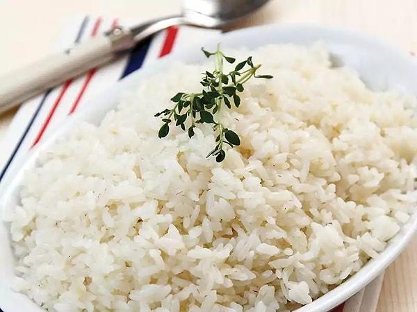 6. Sade pirinç pilavı tarifi: