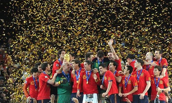 İspanya ve İngiltere Dünya Kupası'nda bir kez şampiyonluk sevinci yaşadı.