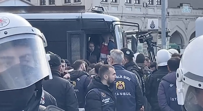 Kadıköy’de Kadınların Eylemine Polis Müdahalesi