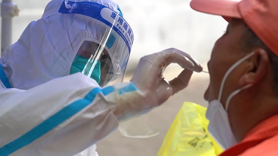 Çin Hükümeti Covid-19 Kısıtlamalarını Kaldırdı